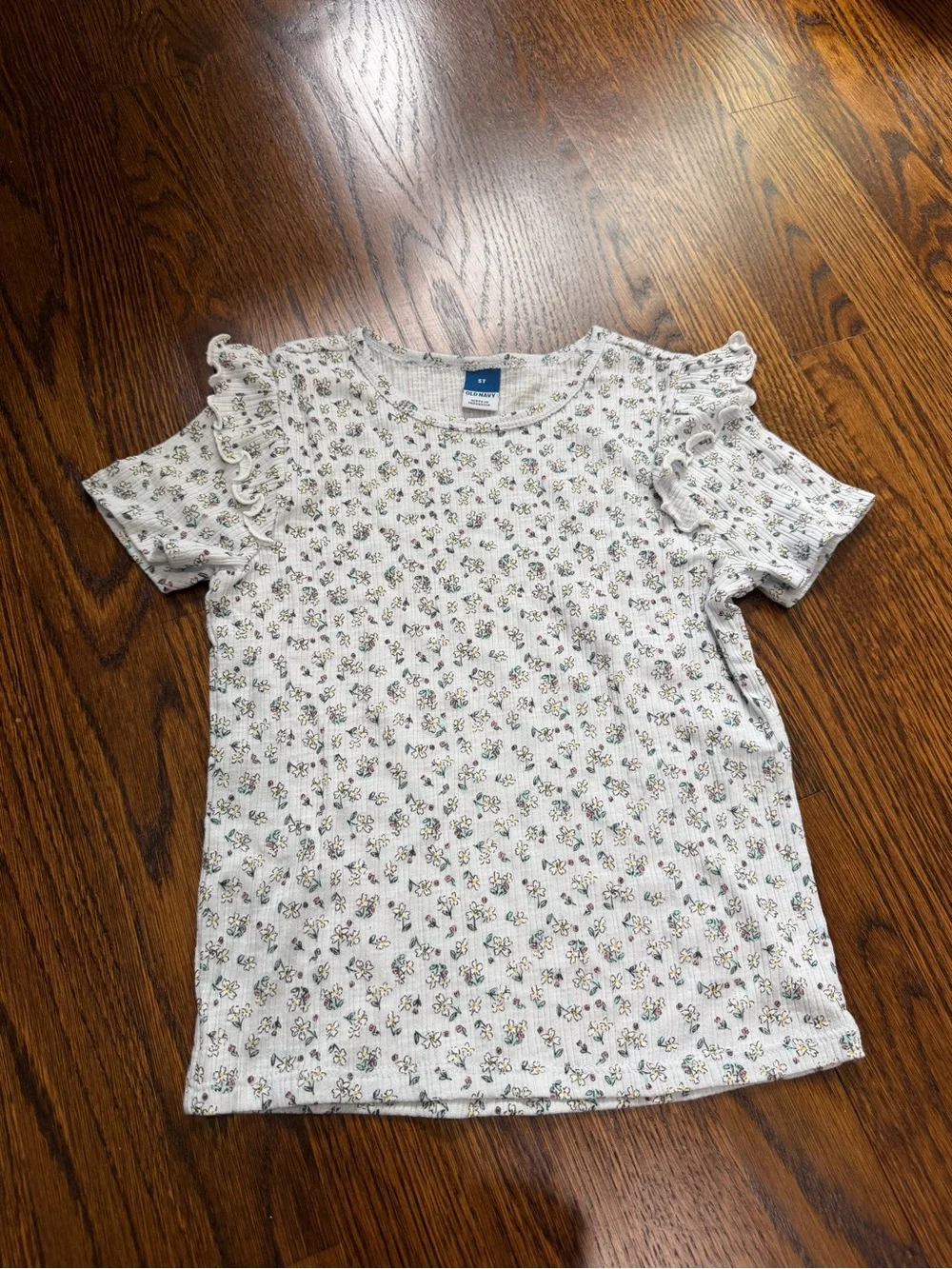 Old Navy White Floral Ruffle Sleeve Girls' Tee, 5T